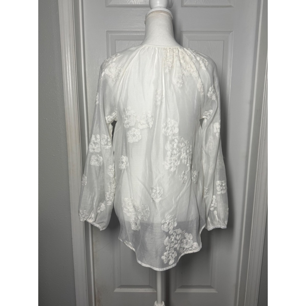 SHEIN Frog Button Floral Embroidered Blouse Size 6 White Excellent Sheer Top - Picture 5 of 6